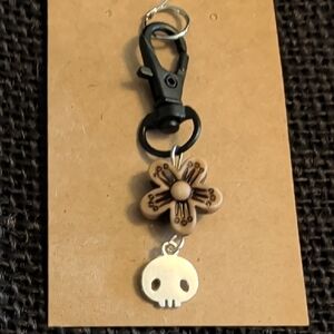 Black Clip Bag/Pet Collar Charm with Brown Flower and Silver Skull Charm